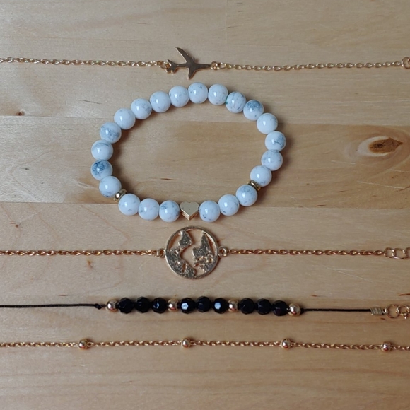 Love • Travel • Earth ♡ 5 piece bracelet set - Picture 2 of 4